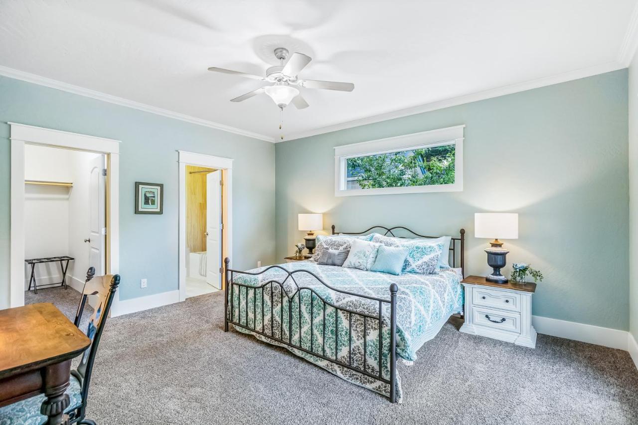 Classic Coeur D'Alene Estate Kültér fotó